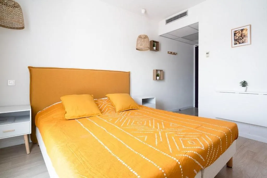 Joli Studio Proche Gare Et Centre Ville Lourdes